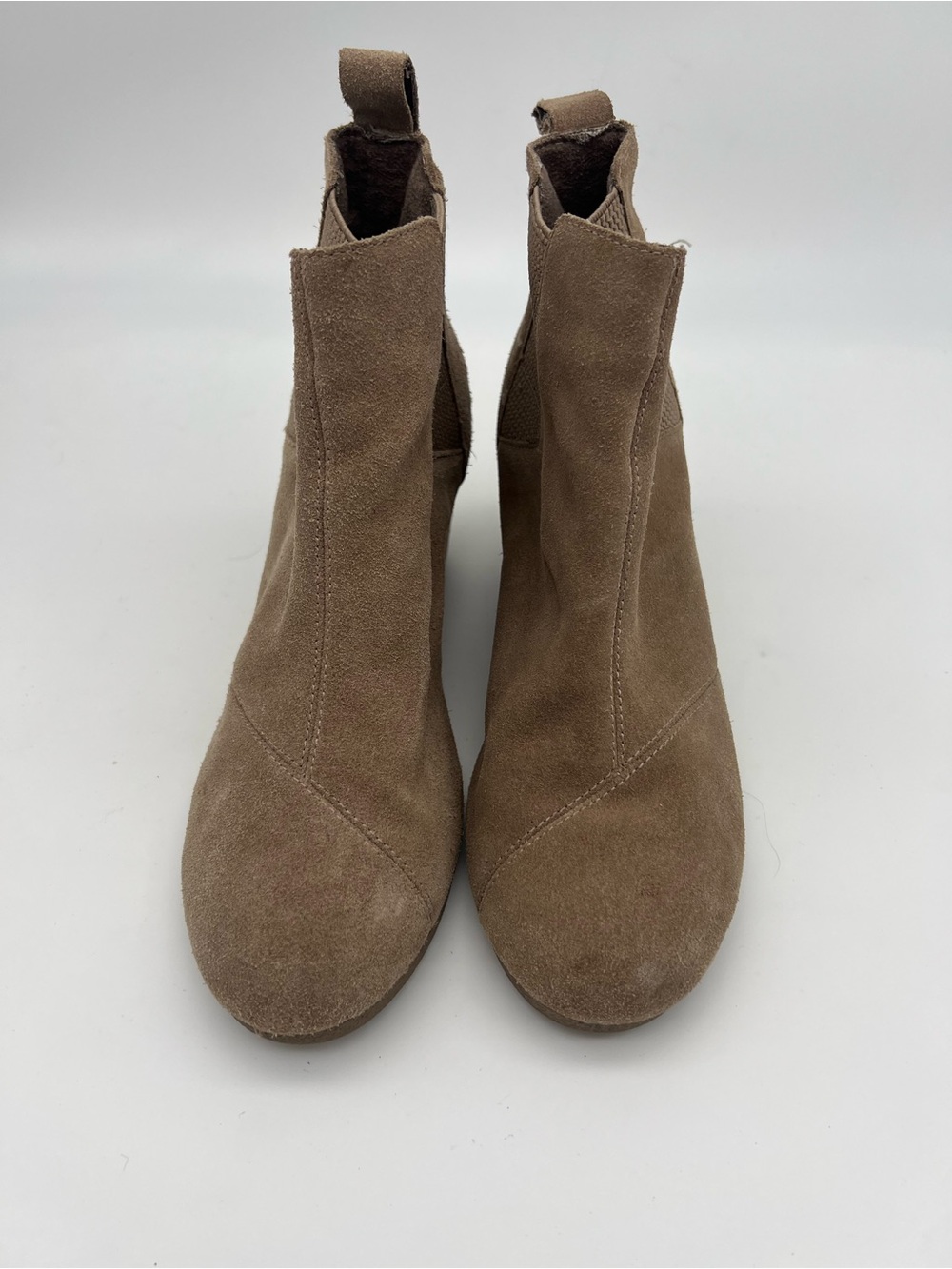 TOMS suede leather Wedge heels Chelsea Boots in tan beige women’s size 9 - Picture 5 of 9